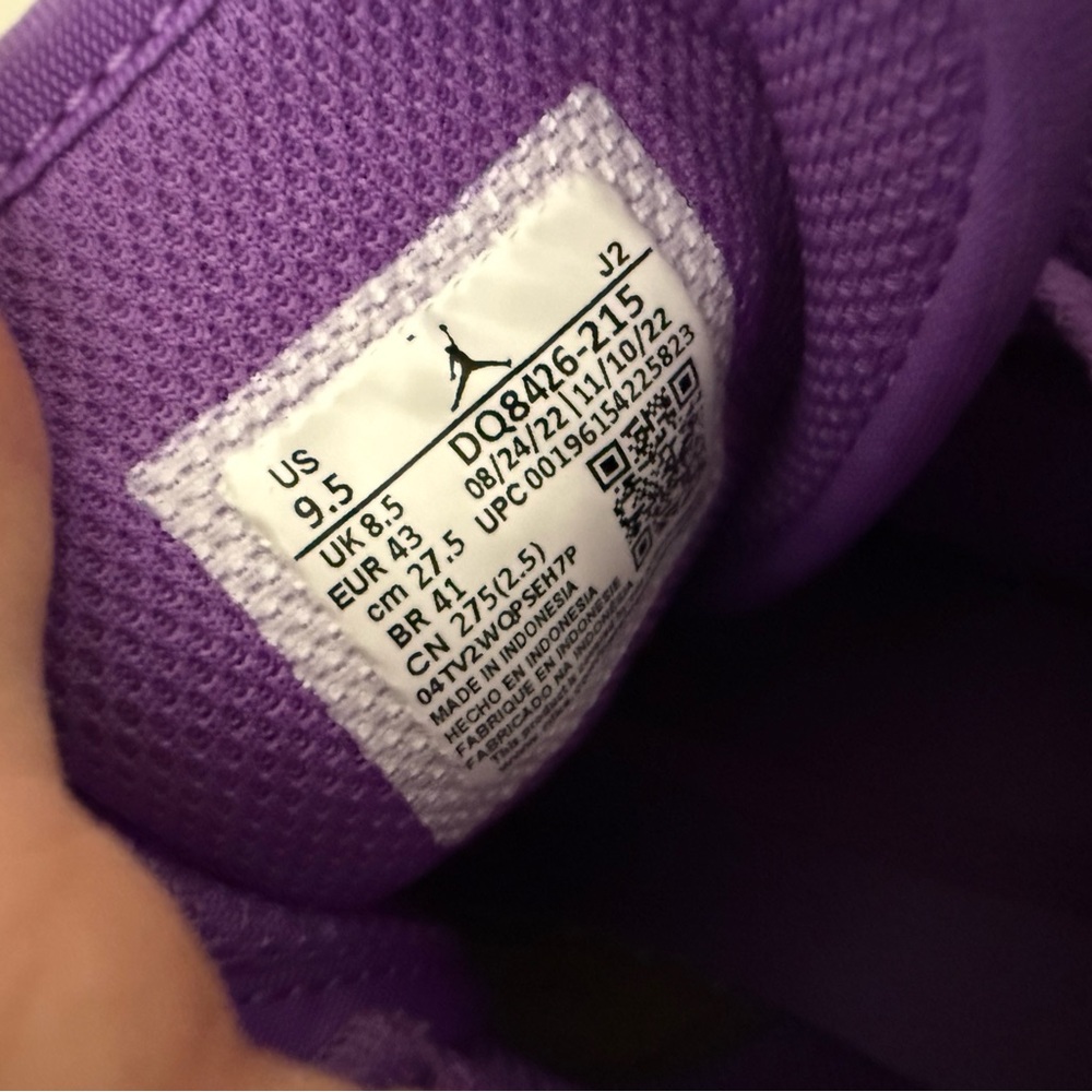 Jordan Sneakers with Purple Interior - Picture 6 of 6